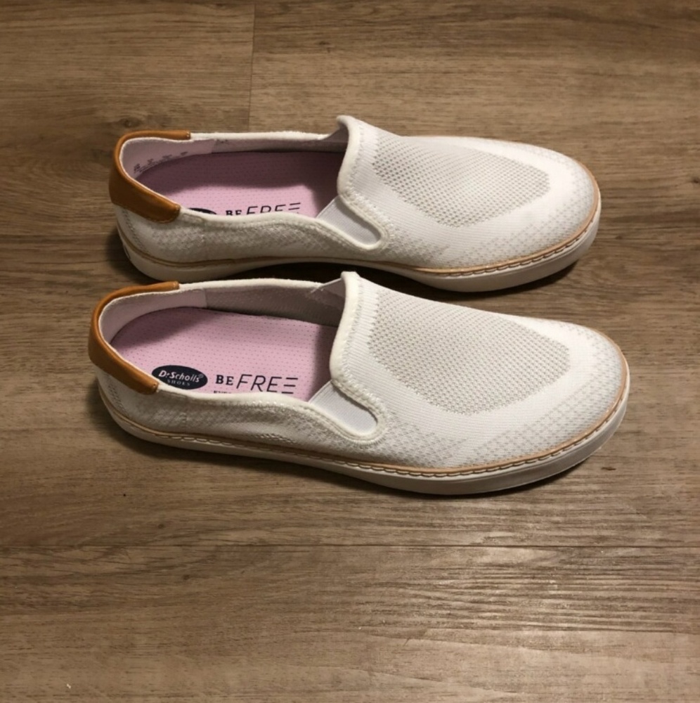 Size 7.5 Dr.Scholl's Be Free White Sneaker